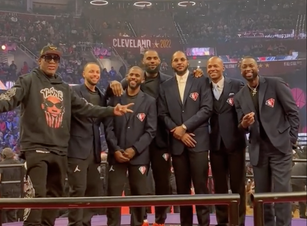 Dennis Rodman Hilariously Crashed A Photo Opp With LeBron James, Stephen Curry, Dwyane Wade, Ray Allen, Chris Paul, And Carmelo Anthony