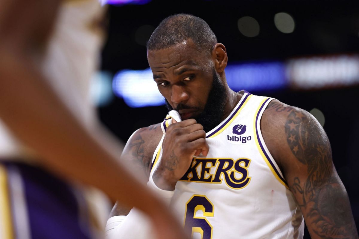 LeBron James Explains What Is Going Wrong For The Los Angeles Lakers: "We Have A Very Small Margin Of Error This Year And Teams Are Making Us Pay."