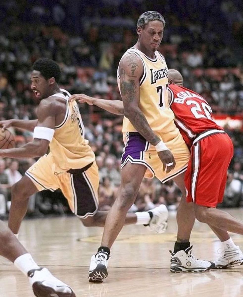 NBA Fans React To A Rare Picture Of Kobe Bryant And Dennis Rodman Playing Together On The Lakers: "No One Saw This Pic Before Don't Even Cap."