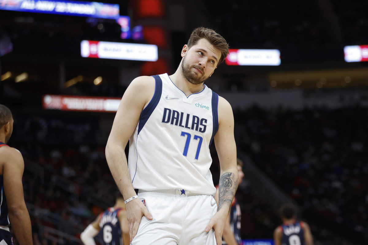 Adrian Wojnarowski Drops Bad News On Luka Docic’s Return: "There's Uncertainty On Whether He Will Be On The Floor"