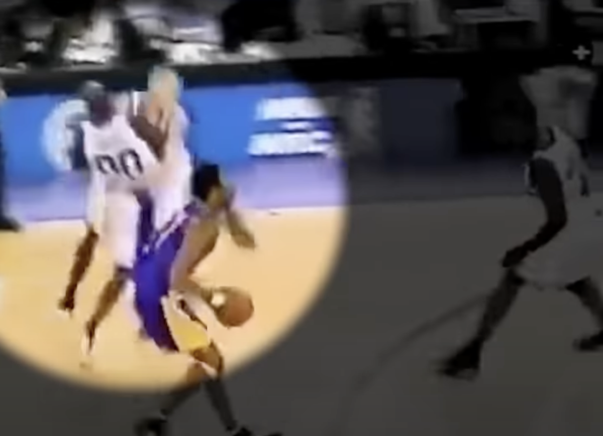 Kobe Bryant Split Jason Williams And Tony Delk With Behind The Back Moves, Then Made Them Collide Into Each Other