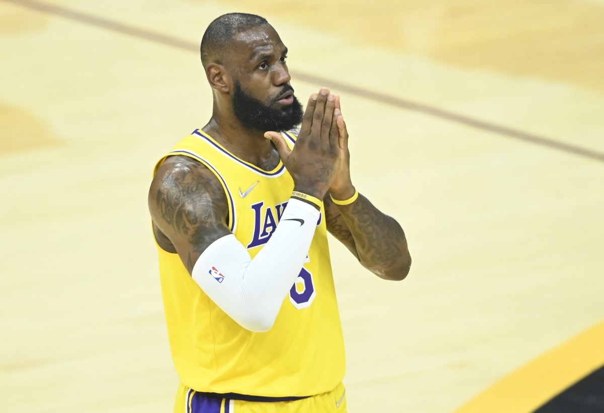 LeBron James Says The Loss Against The Pelicans Was A ‘Microcosm’ Of The Lakers’ Season: “We Haven’t Been Able To Sustain All Year, And Tonight Was One Of Those Instances.”