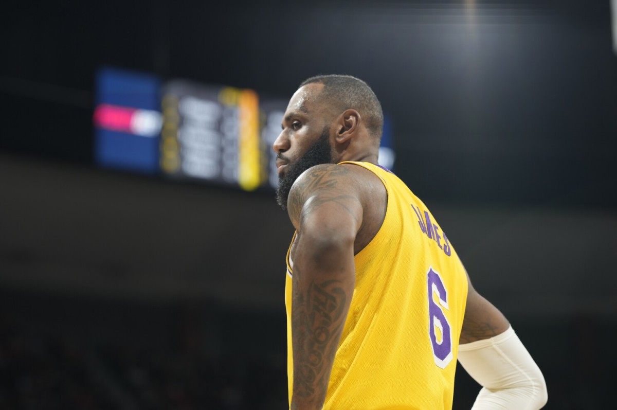 LeBron James BLASTED for Los Angeles Lakers debut: 'We saw the