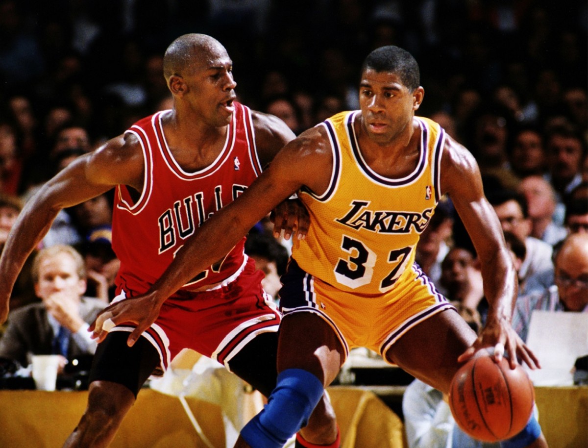 SportscastingMagic Johnson Claimed His Best Lakers Team Would 'Dominate' Michael Jordan's Best Bulls Team