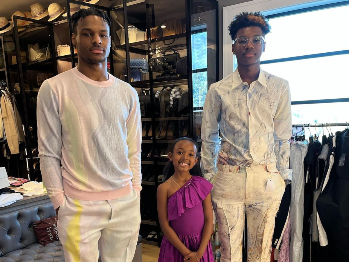 LeBron James' Lovely Reaction To Pic Of His Kids Bronny, Bryce And Zhuri James