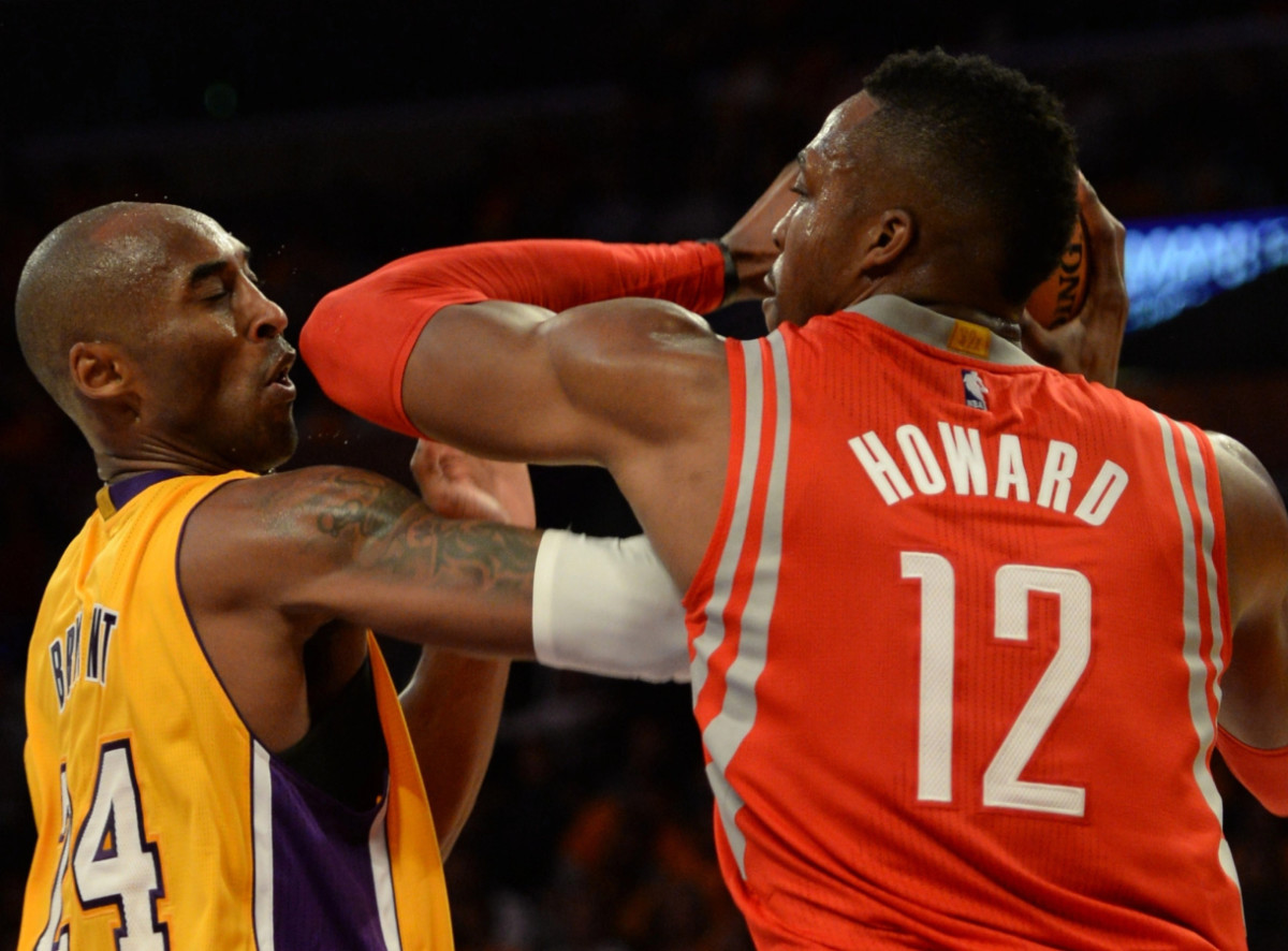 Kobe Bryant Once Called Dwight Howard A Teddy Bear After Dwight Elbowed Him In The Face
