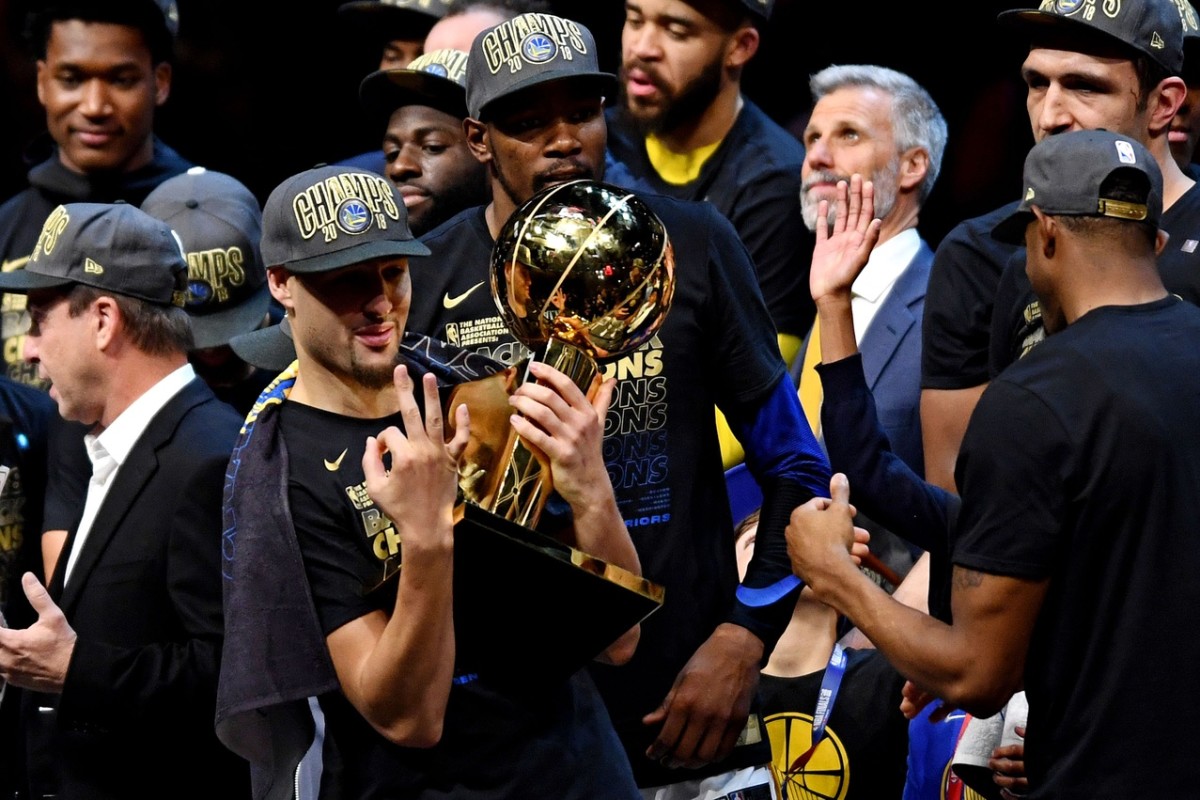 Klay Thompson Says The Golden State Warriors Are The Favorites To Win ...