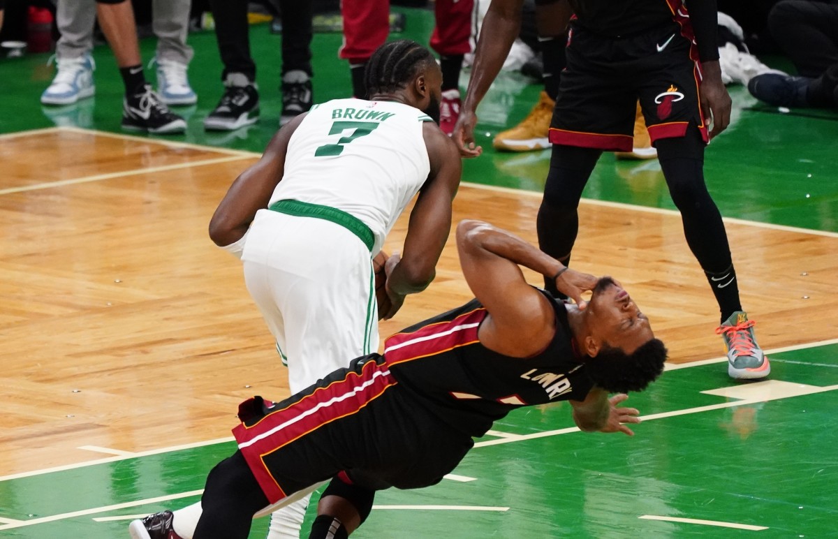 Kyle Lowry Hilariously Flopped While Guarding Jaylen Brown Despite Not Getting Touched
