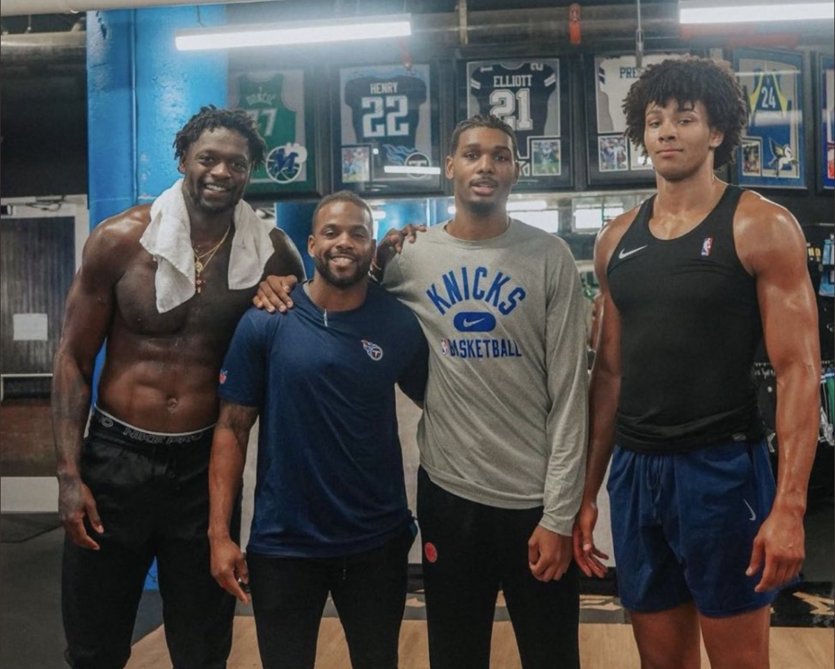 Julius Randle Shows Off Summer Body In Viral Photo - Fadeaway World