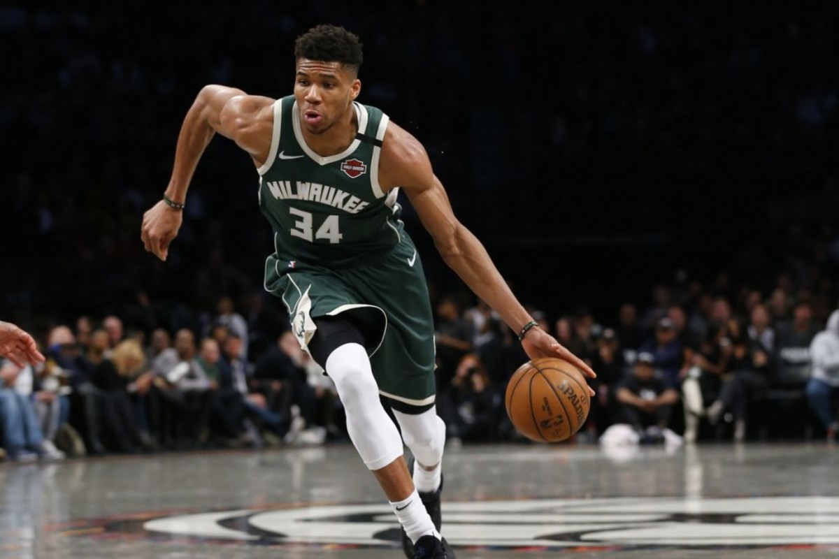 The Excellence Of Giannis Playing: A Phenomenon In Basketball