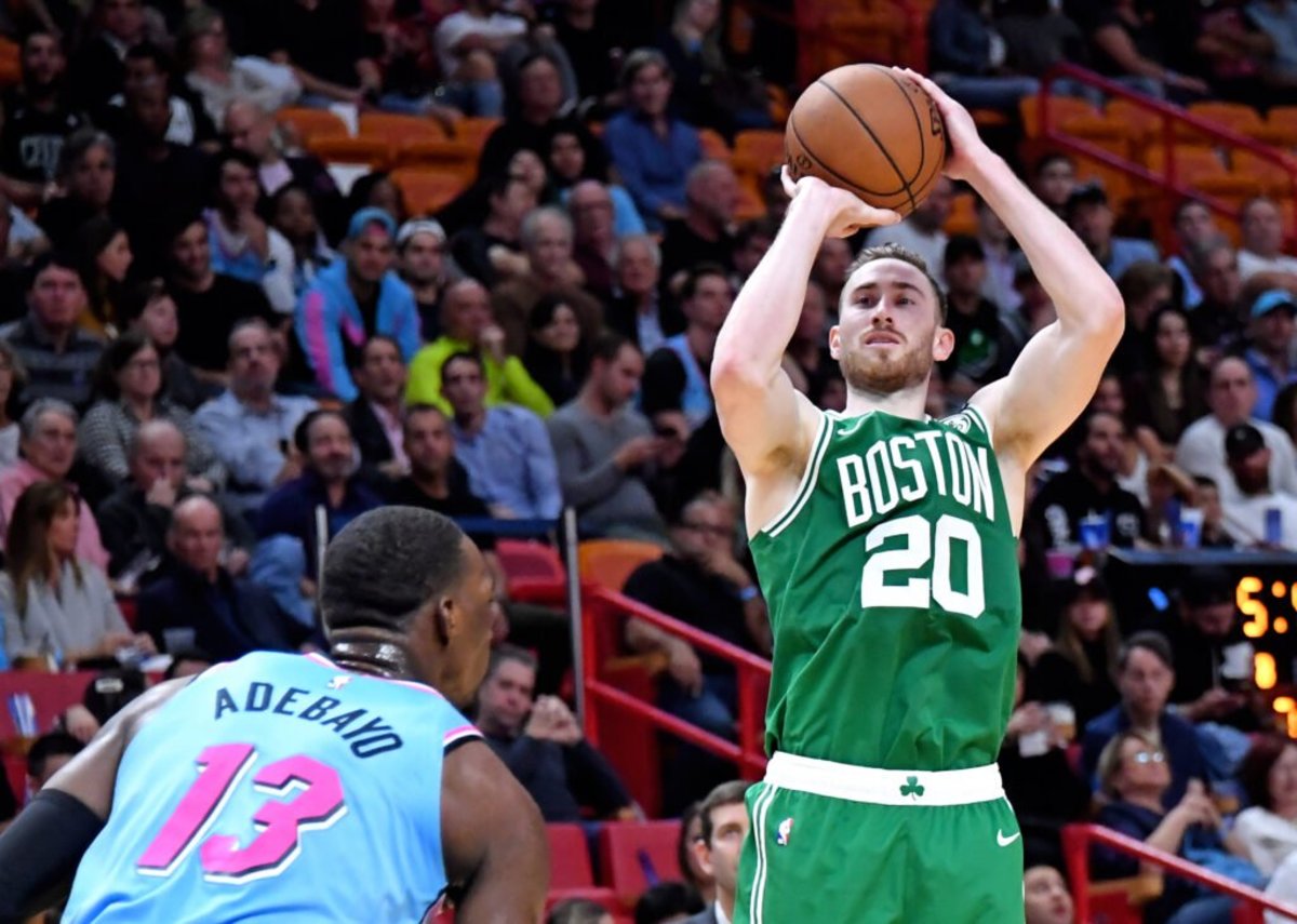 NBA: Gordon Hayward doesn't plan to leave bubble for new baby