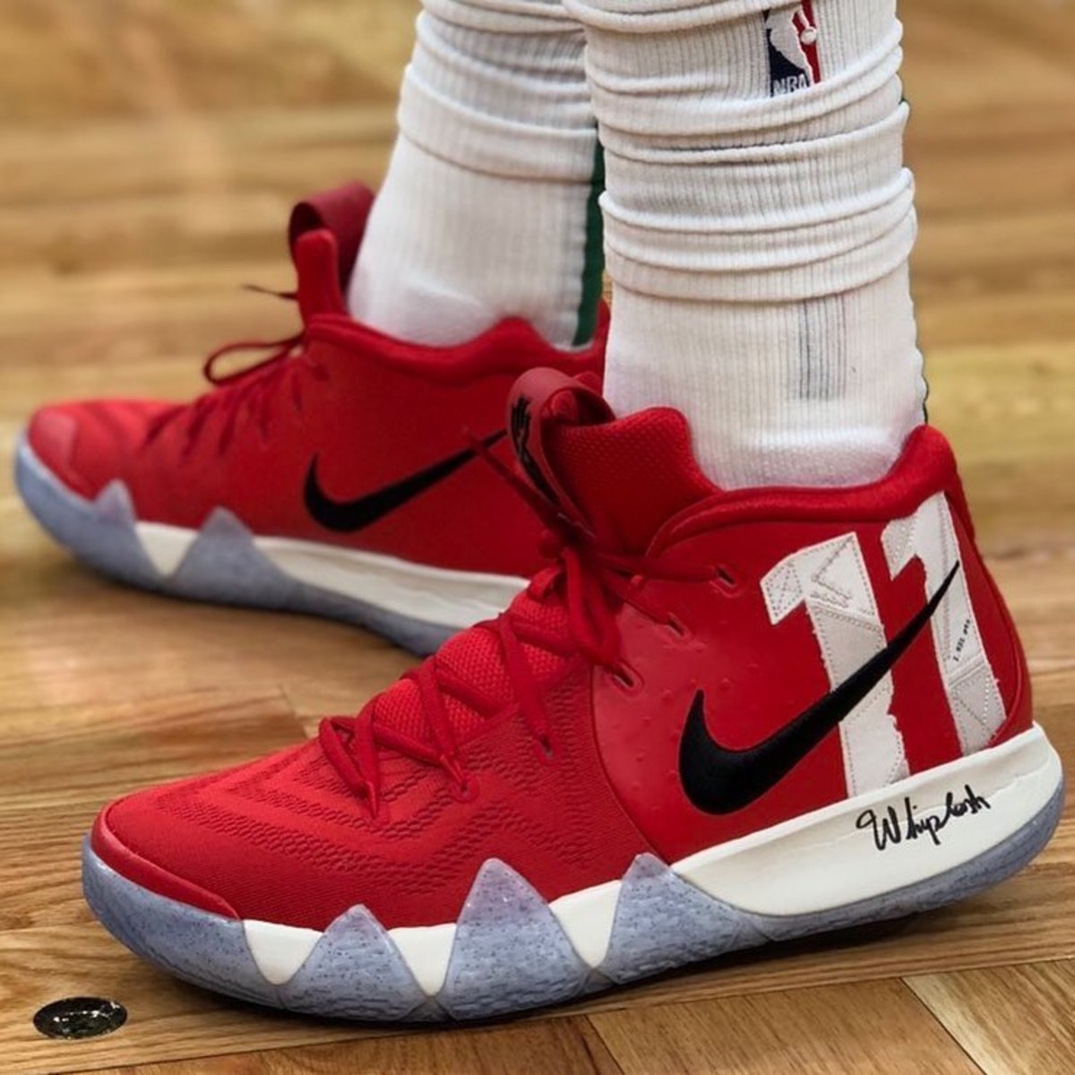 good kyrie shoes