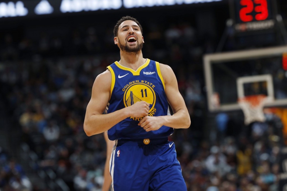 Klay Thompson Hilariously Asks Pro 2K Player To Help Him Get Better At NBA 2K