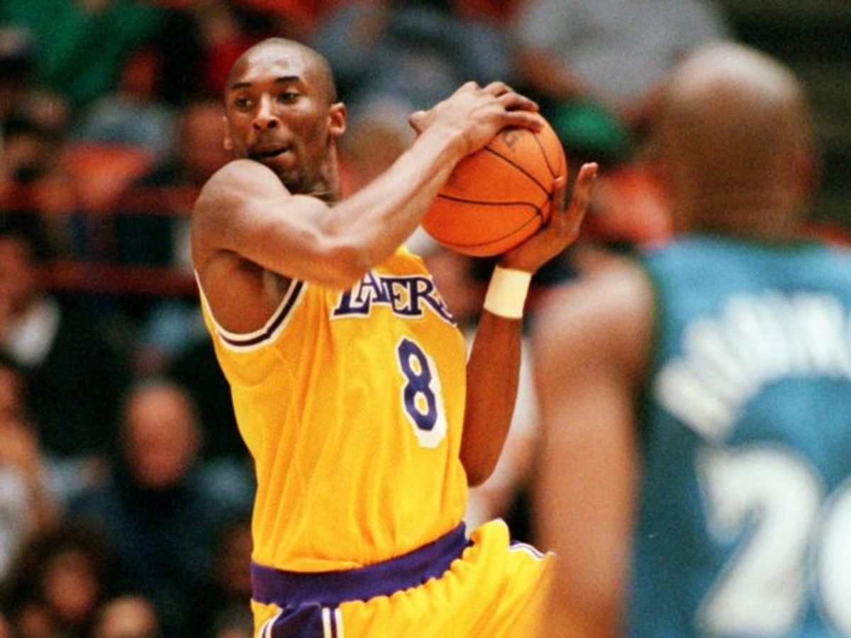 Top 15 NBA Stars With The Worst Rookie Seasons - Fadeaway World