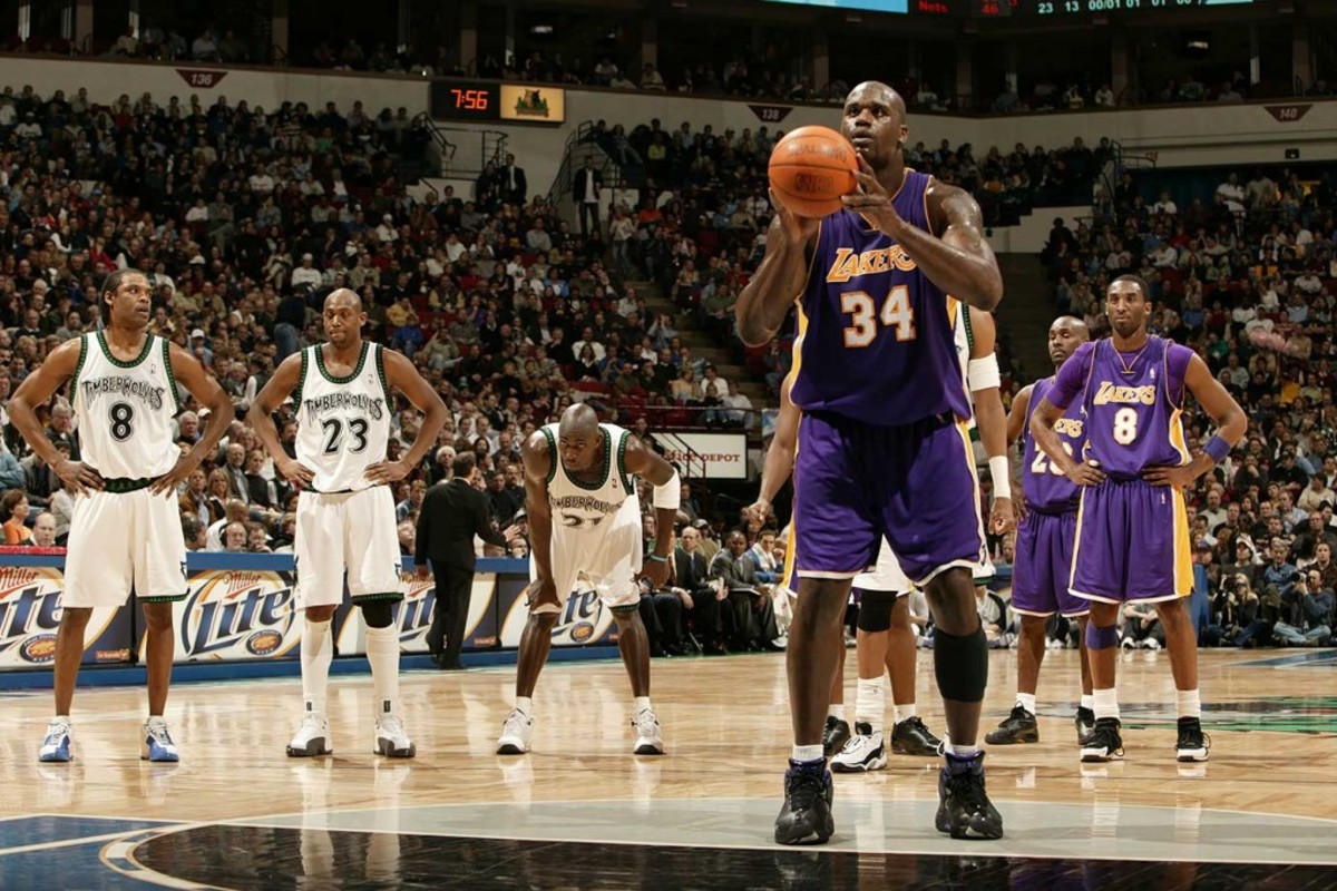 Shaquille-O-Neal-free-throw-001325875_RT8