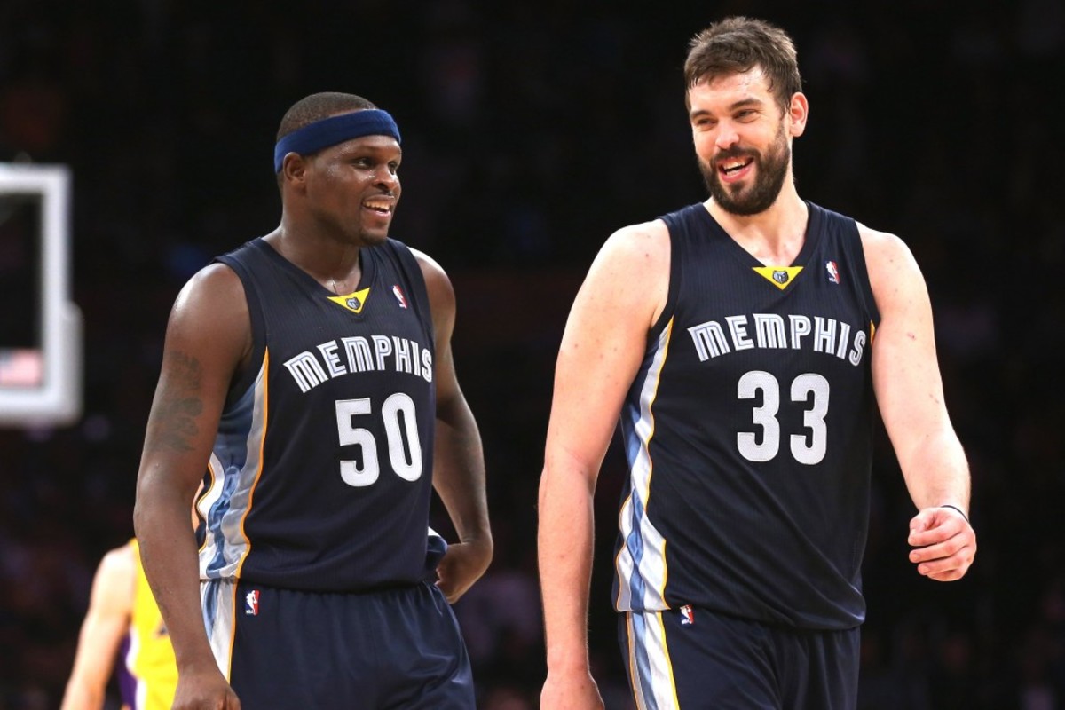 LOS ANGELES, CA - NOVEMBER 15:  Zach Randolph  #50 and Marc Gasol #33 of the Memphis Grizzlies share a laugh in the closing minutes of the game against the Los Angeles Lakers at Staples Center on November 15, 2013 in Los Angeles, California. The Grizzlies defeated the Lakers 89-86. NOTE TO USER: User expressly acknowledges and agrees that, by downloading and or using this photograph, User is consenting to the terms and conditions of the Getty Images License Agreement.  (Photo by Jeff Gross/Getty Images)