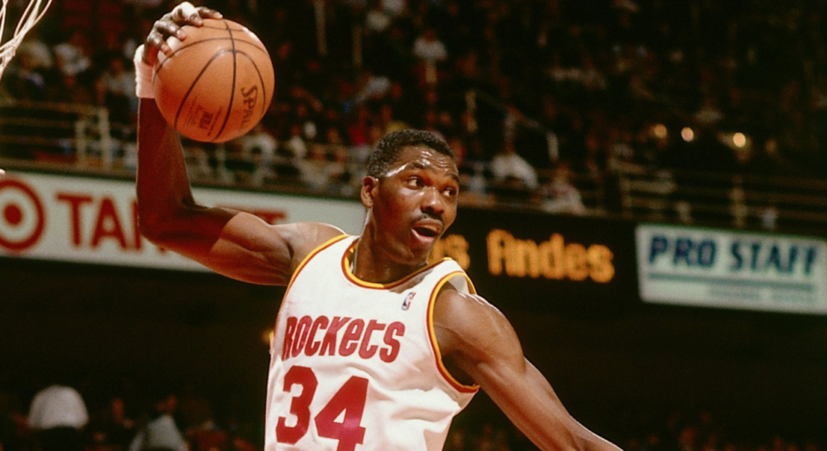 Hakeem Olajuwon Had A Quadruple Double, But The NBA Took It Away, So He Decided To Get Another One