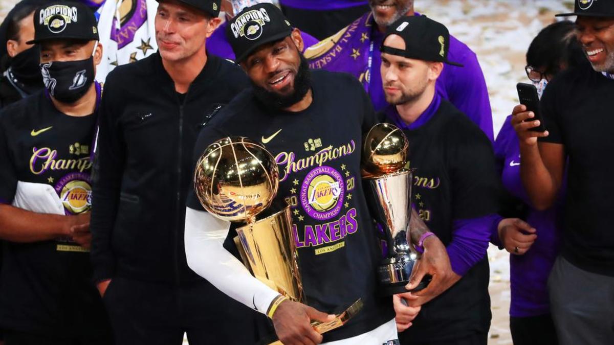 LeBron James To Larry O'Brien Trophy: “I Can’t Believe You Cheated On Me The Last Four Years.”