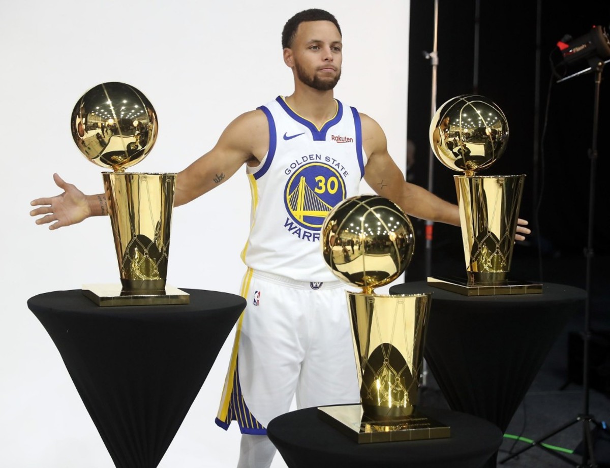 Stephen Curry 3 Championships