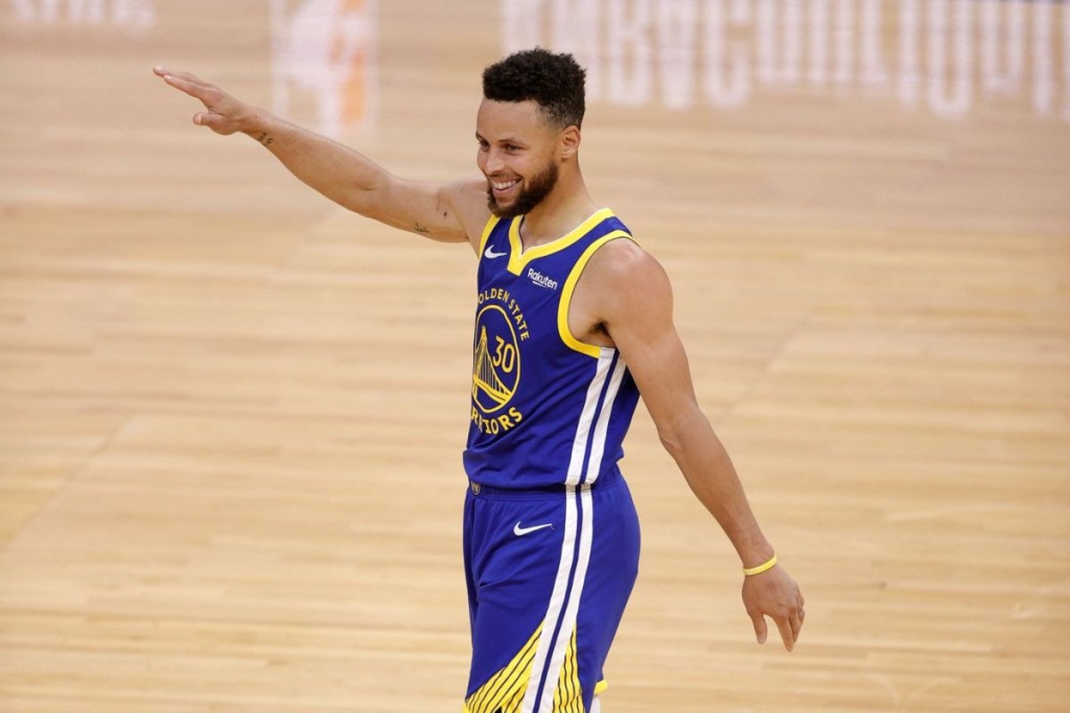 Stephen A. Smith On Stephen Curry's Absence During Kevin Durant and Draymond Green's Conflict: "Where The Hell Was Steph Curry, The Face Of The Franchise"
