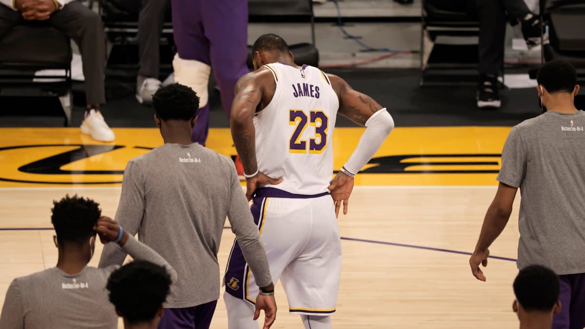 NBA Rumors- Lakers Concerned About LeBron James' Ankle, Worry It Will Not Get Better Anytime Soon