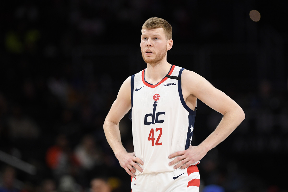 Davis Bertans Gets Roasted After Going For 0 Points, 0 Assists, 0 Steals, 0 Blocks And 6 Fouls In Game 2