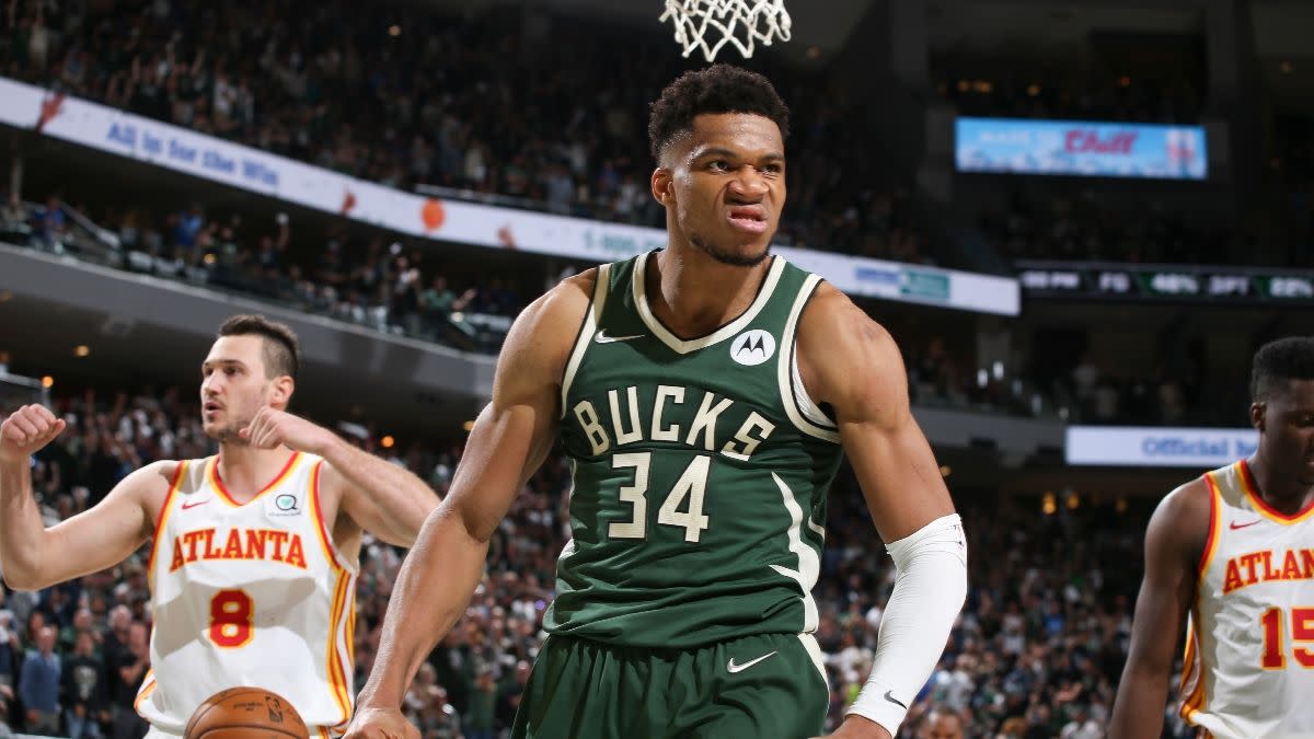 Ник райт. Кевин Дюрант и Яннис Адетокумбо. Giannis Antetokounmpo MVP. Яннис Адетокумбо Панатинаикос.