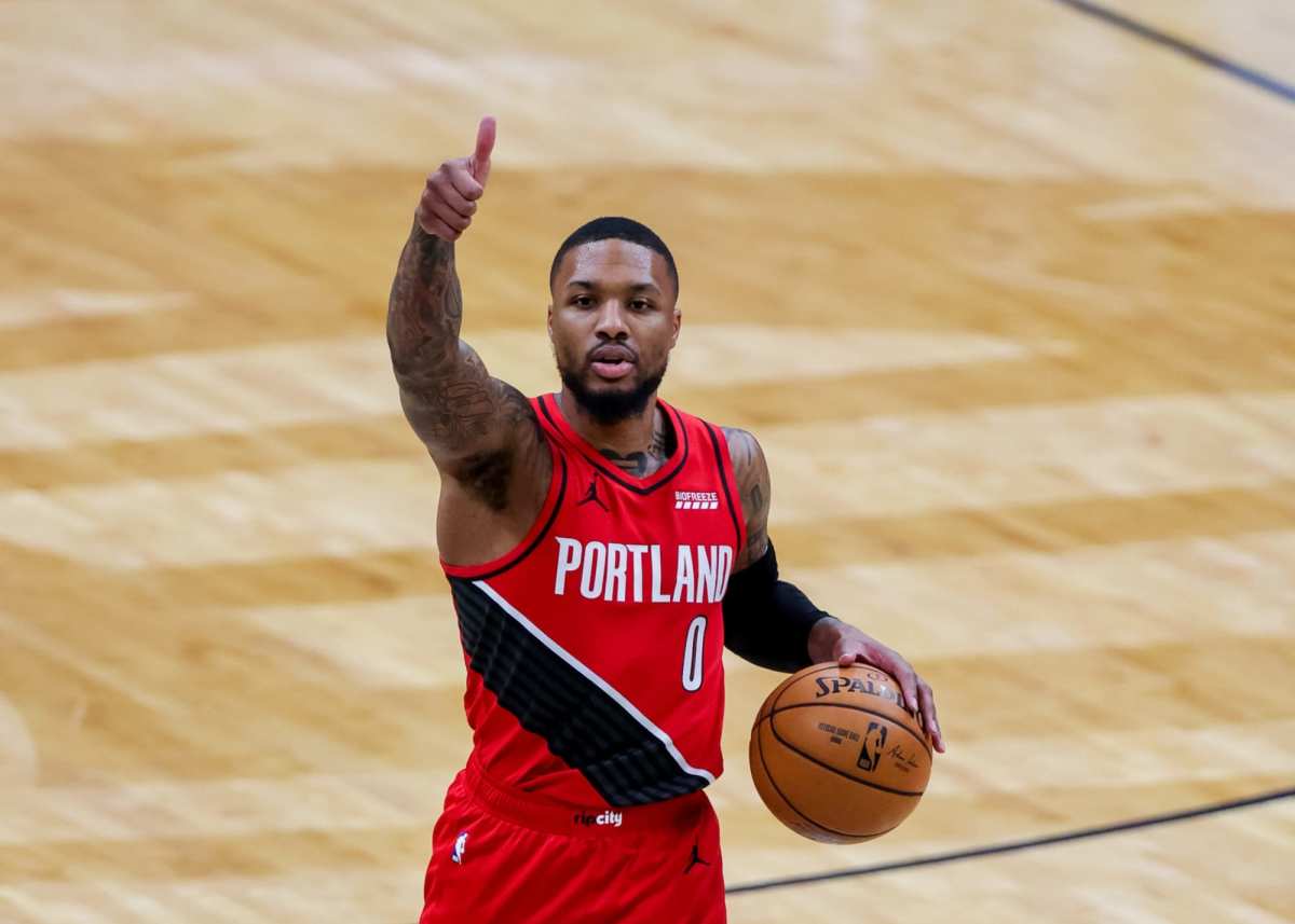 NBA Rumors- Damian Lillard Wants To Play With "Super-Athletic And Mobile Big Man.”