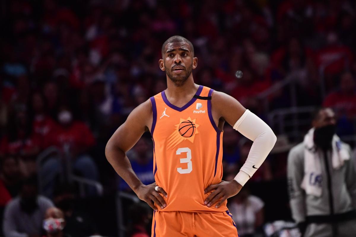 Suns Owner Robert Sarver Says He Doesn't Know If Chris Paul Will Return Next Season- "We'll See Next Week..."