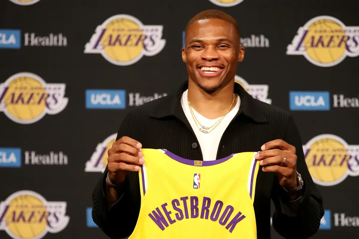 Russell Westbrook Sends Warning To Rest Of The NBA: "We Got A Team Full Of Nice Experienced Vets That's Gonna Kick These Young Motherf**king A**es"