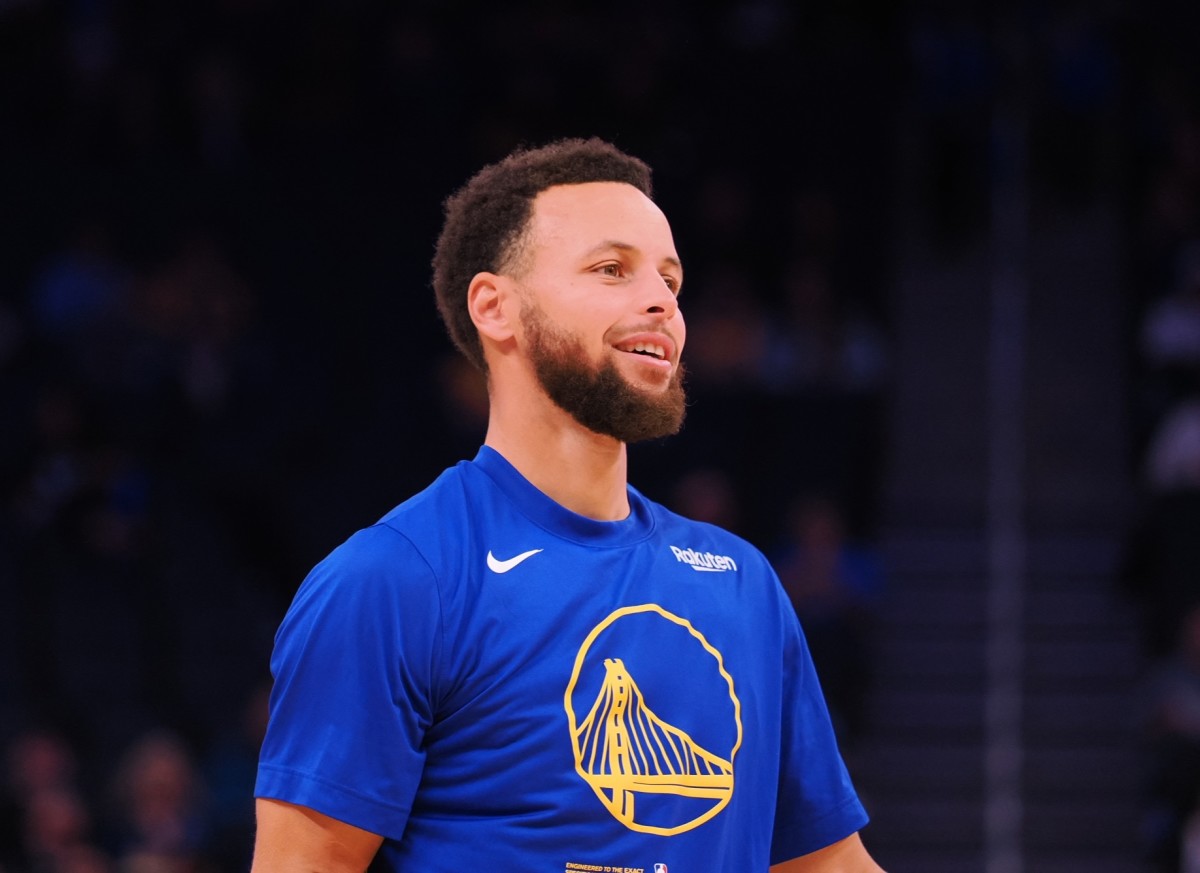 NBA Fans React To Stephen Curry Winning 2022 NBA Finals MVP: He Is The  Best Player In The League - Fadeaway World