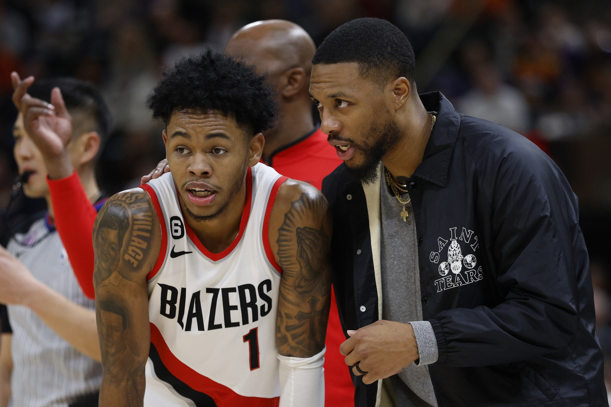 Damian Lillard Had An Epic Five Word Reaction To Anfernee Simons Heroics Against The Utah Jazz