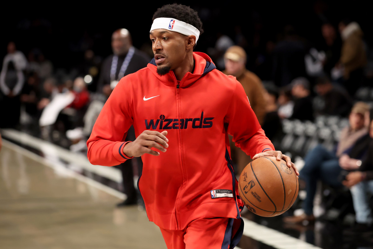 Bradley Beal Gets Brutally Honest On Why He Re-Signed With Washington ...