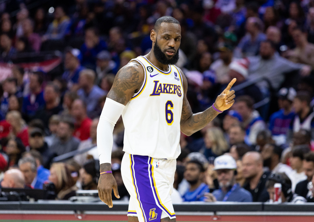 LeBron James Happy With Lakers Finishing Road Trip With A Win After 3-Game  Losing Streak - Fadeaway World