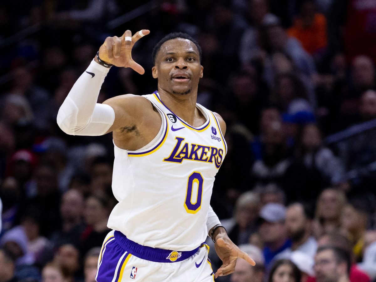 Lakers Fan Wants $47 Million Worth Russell Westbrook To Become A ...