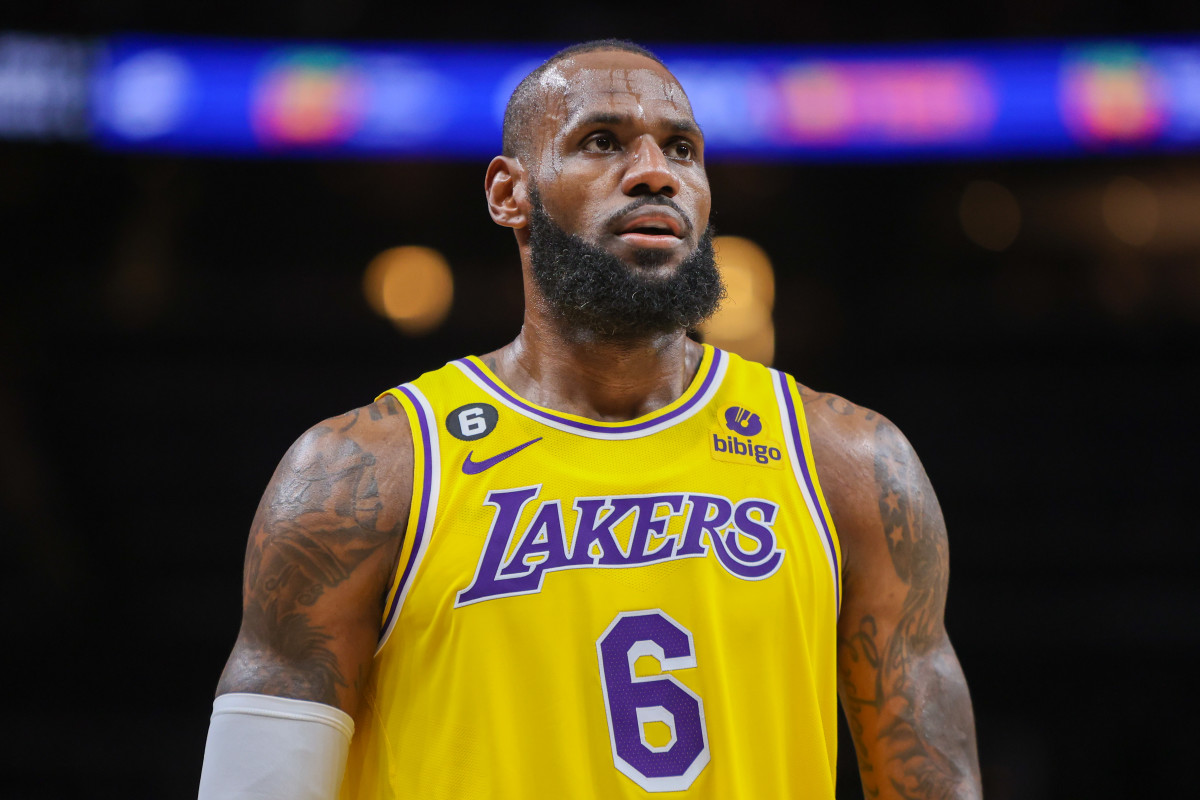 NBA Rumors: LeBron James Would 'Never' Join The Clippers - Fadeaway World