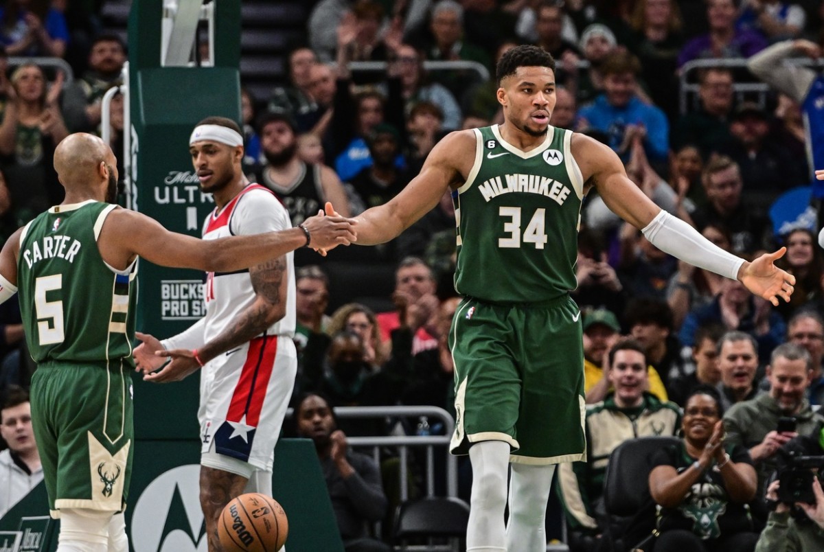 Bill Simmons Makes Concerning Claim On Struggling Milwaukee Bucks ...