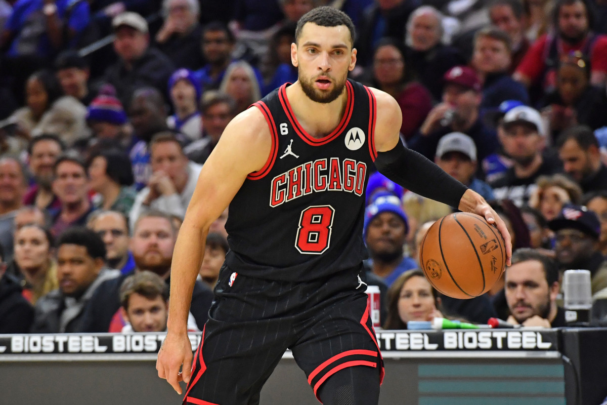 Video: Zach LaVine Had The Chicago Bulls Bench Dancing After Draining A ...