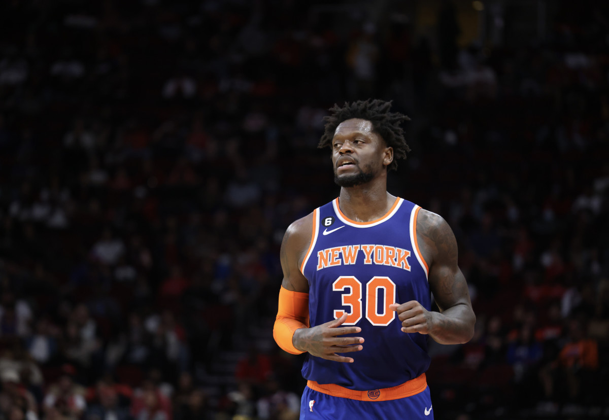 Julius Randle son in TEARS after Knicks lose to the Nets 