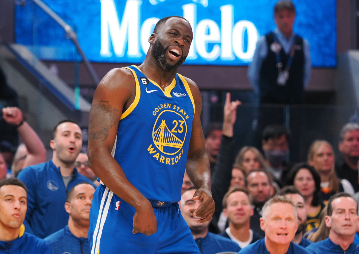 Draymond Green thinks Warriors should retire surprising player's