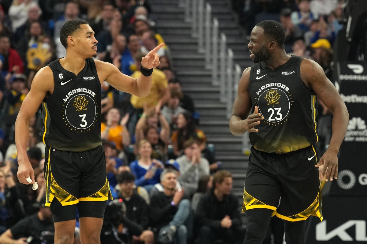 Draymond Green Punching Jordan Poole Is Still Creating Issues For Warriors, Says  Executive - Fadeaway World