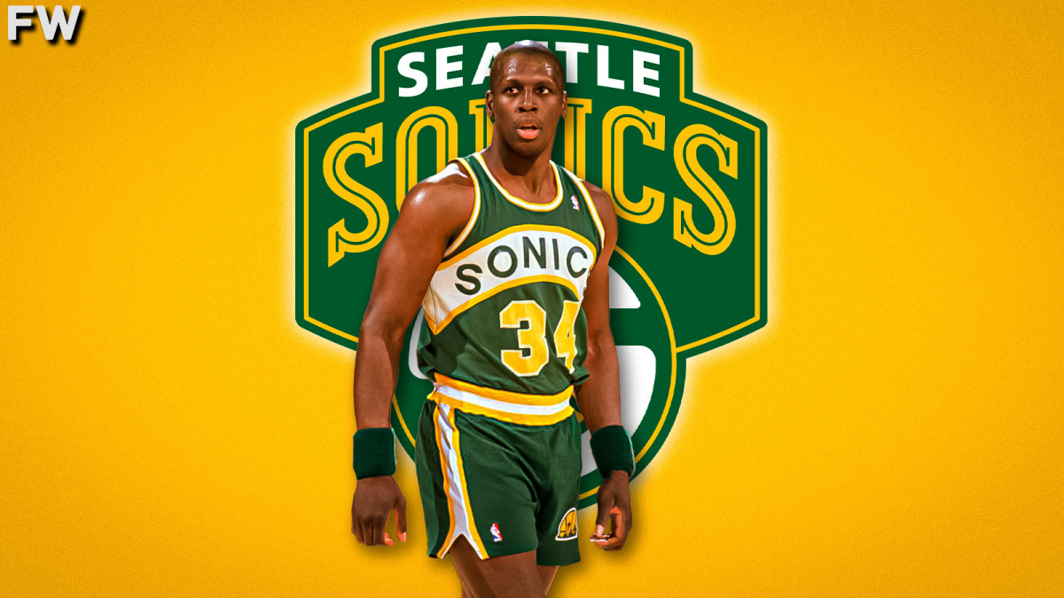 NBA awards Seattle the franchise that creates SuperSonics on December 20,  1966. 