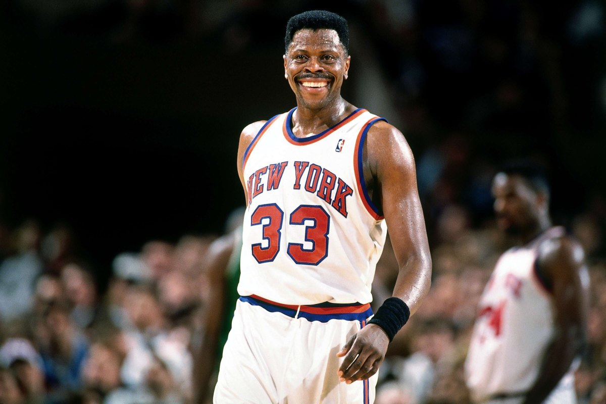 Patrick Ewing of the Eastern Conference All-Stars battles for News Photo  - Getty Images