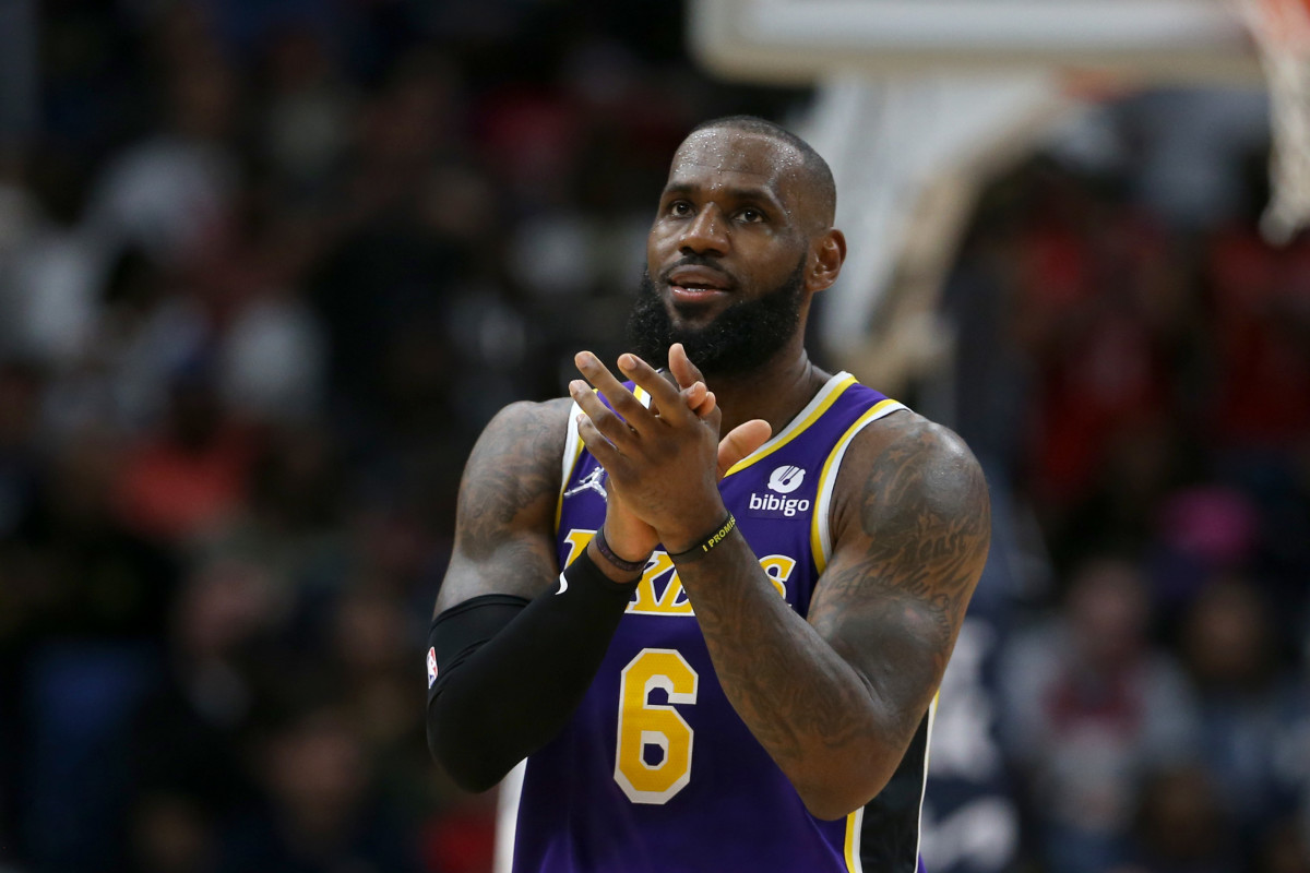 LeBron James On If He'd Consider A Career In Sports Television Post Retirement Like Tom Brady: "Yeah When I Seen How Much He Signed For. You're God Damn Right I Did."