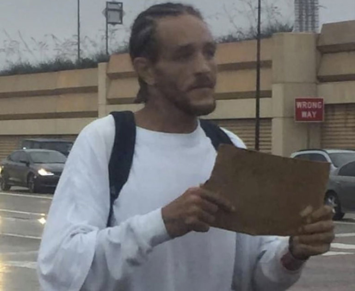 Delonte West Spotted On The Roads Once Again Asking People For Help