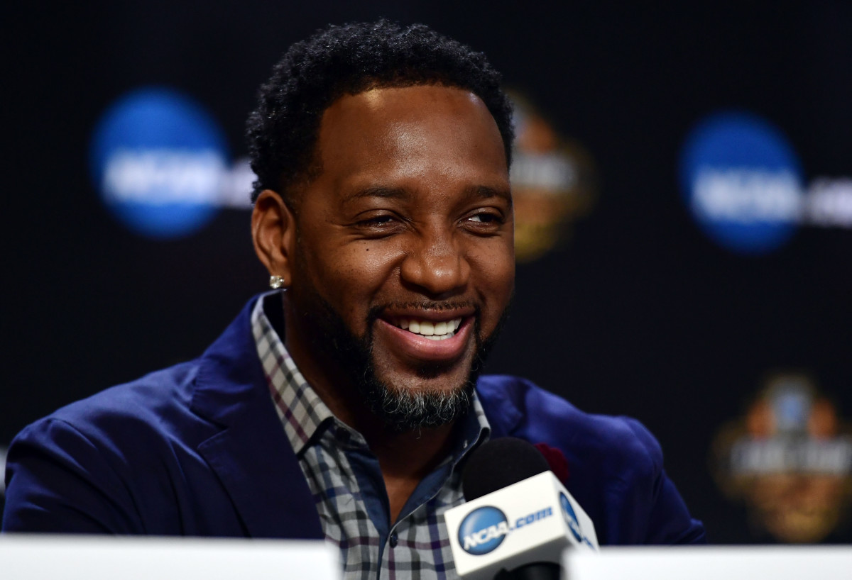 Tracy McGrady Roasted A Fan Who Said He Doesn't Have The Skills Anymore: "I Don't Play No More. But Tracy Would Still Whoop Your Ass, Though."