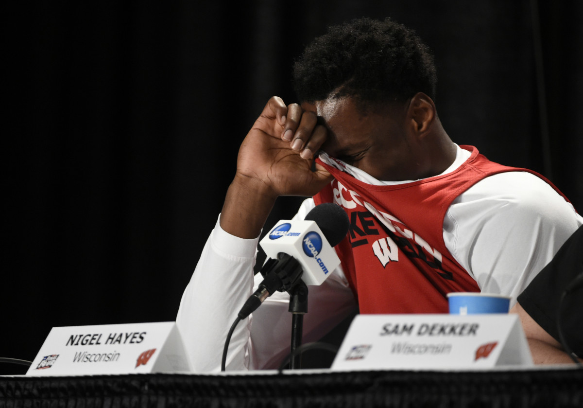 Nigel Hayes Didn't Know The Microphone Was Sensitive And Everyone Heard When He Said "God She's Beautiful" To A Girl In The Press Conference