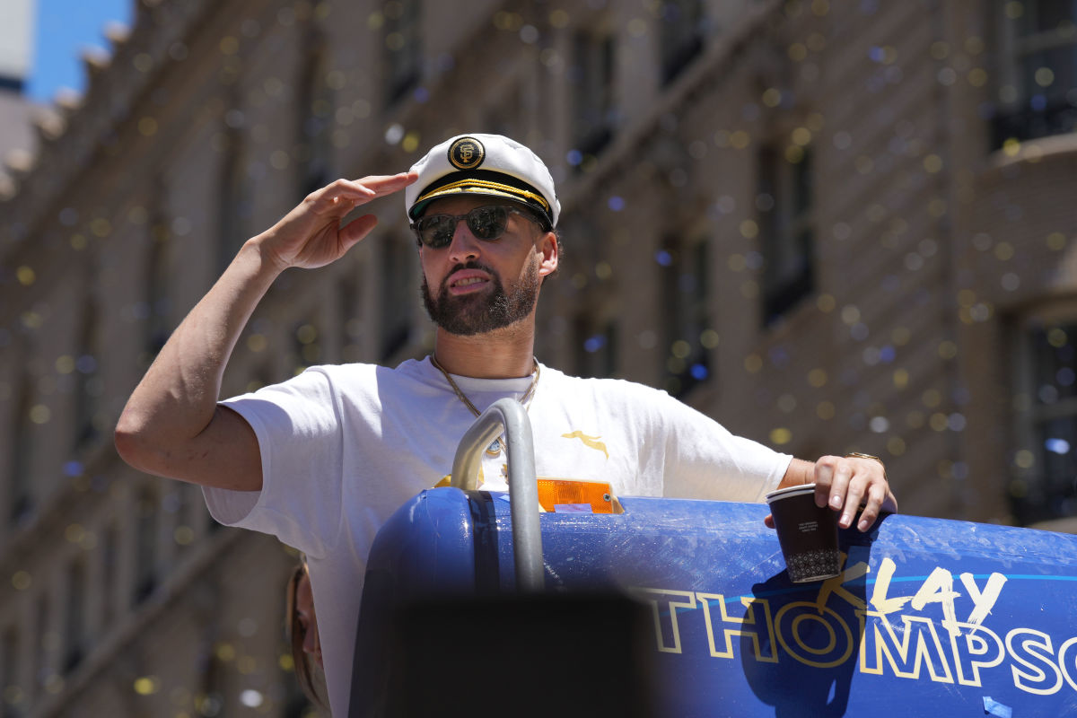Video: Klay Thompson Accidentally Tackles Woman During Warriors Championship Parade