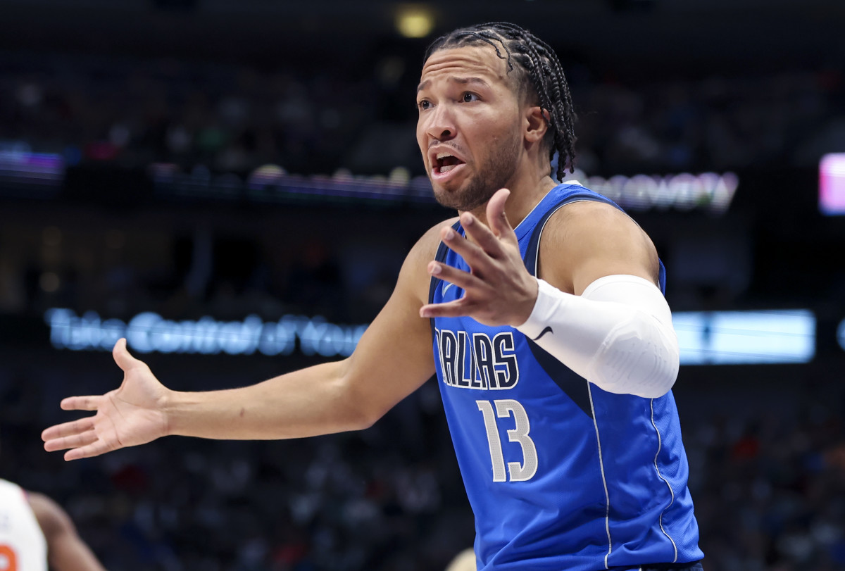 NBA Fans Troll The New York Knicks For Potentially Offering Jalen Brunson Max Deal: "Imagine Unloading Your Entire Roster Just For A Chance To Sign Jalen Brunson"