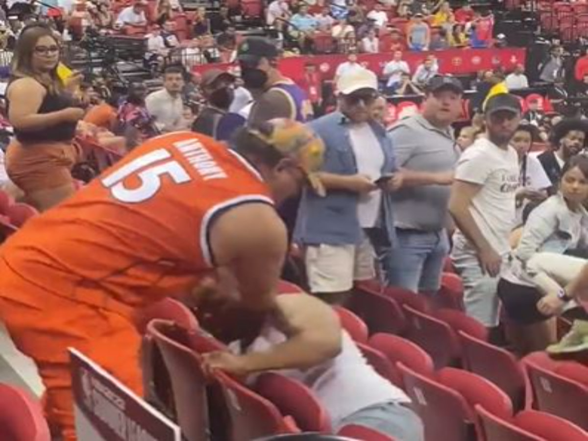 Two Fans Got Into An Intense Fight In The Stands At The Lakers vs. Hornets Summer League Game